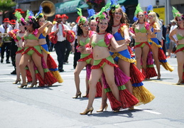 carnaval dancers